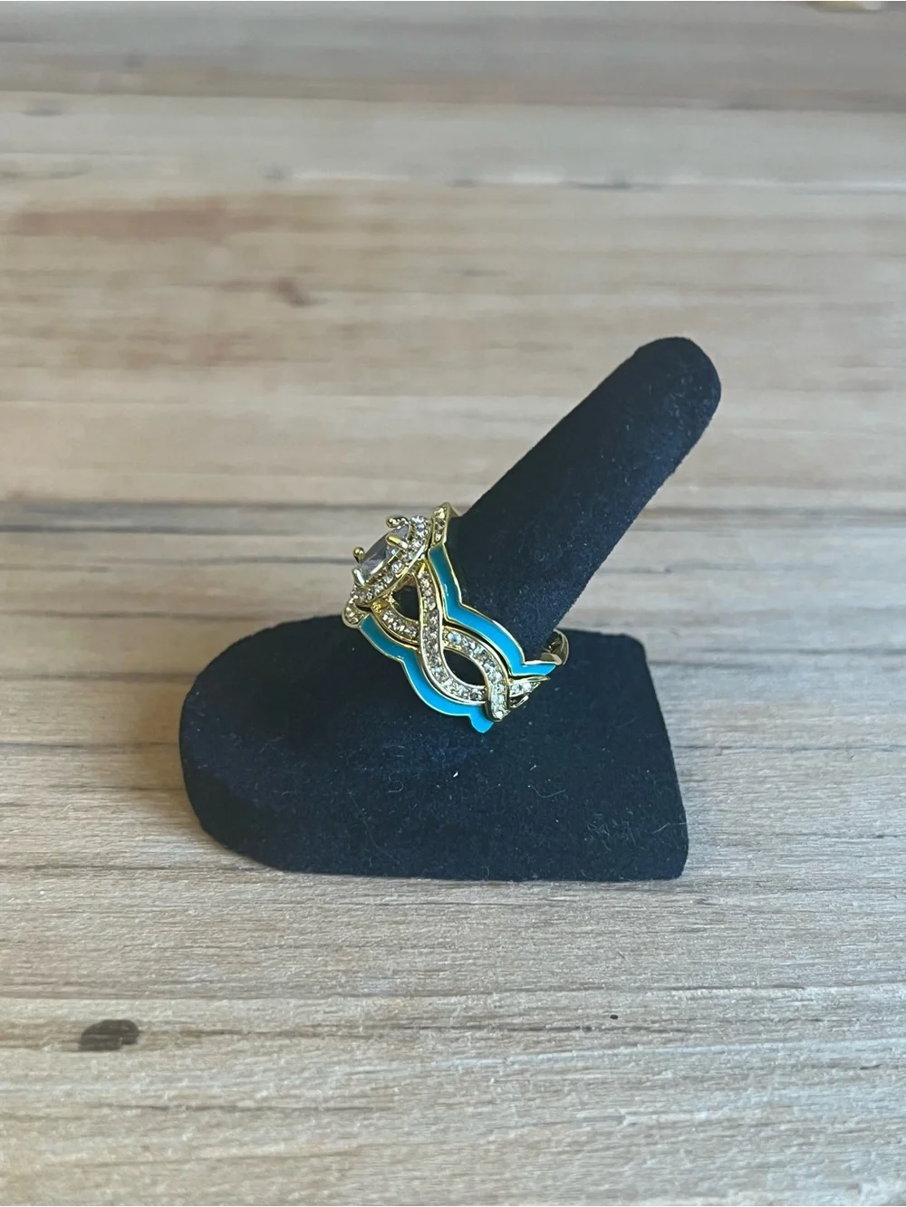 Gold-Tone Clear Oval Stone Center  Turquoise Accents Triple Band Ring Size 7